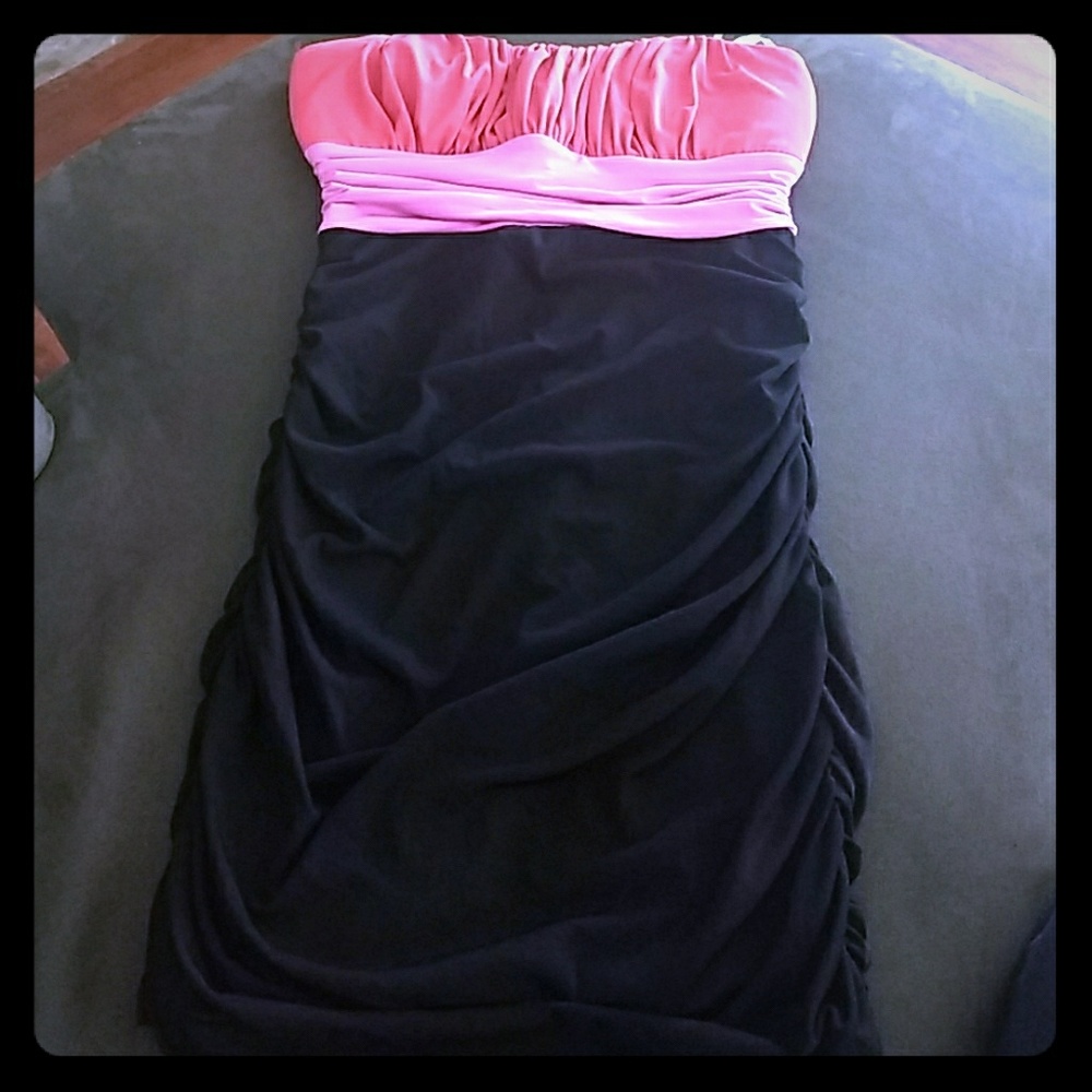Strapless rouched mini dress